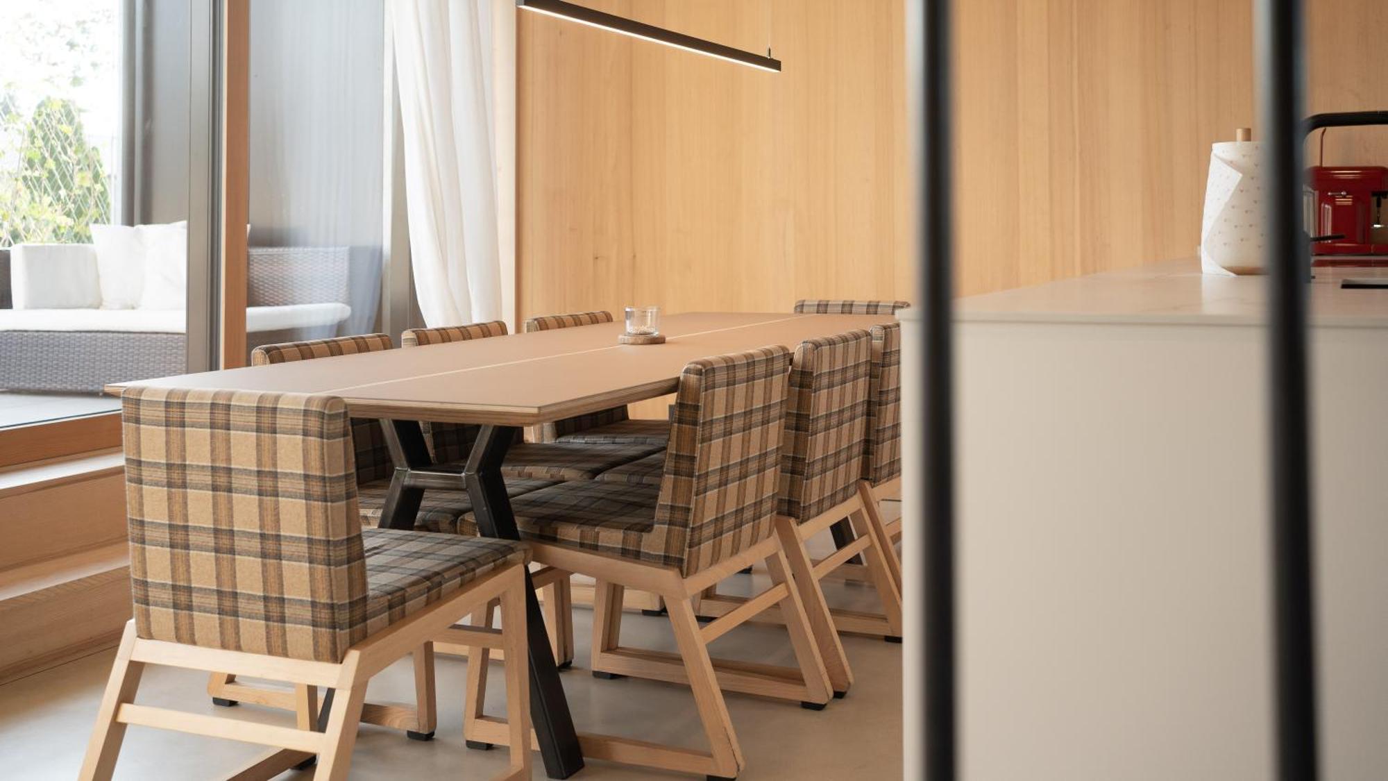 Architektenhaus Rhaa Mit Terrassen Altach Luaran gambar