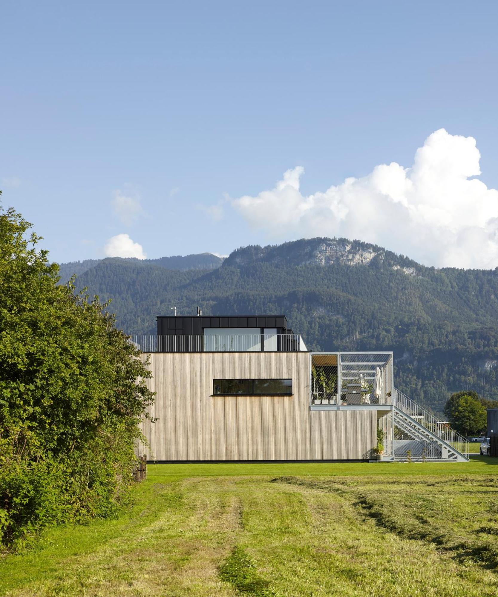 Architektenhaus Rhaa Mit Terrassen Altach Luaran gambar